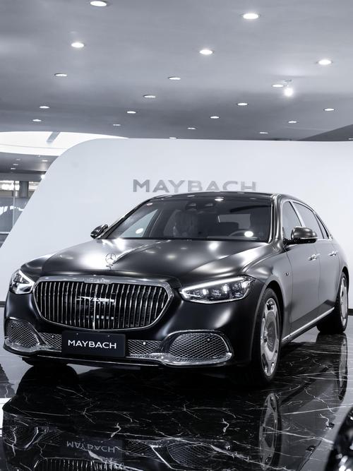 佛山222岚图汽车的售后服务让用户无忧出行，迈巴赫未来的豪华车趋势